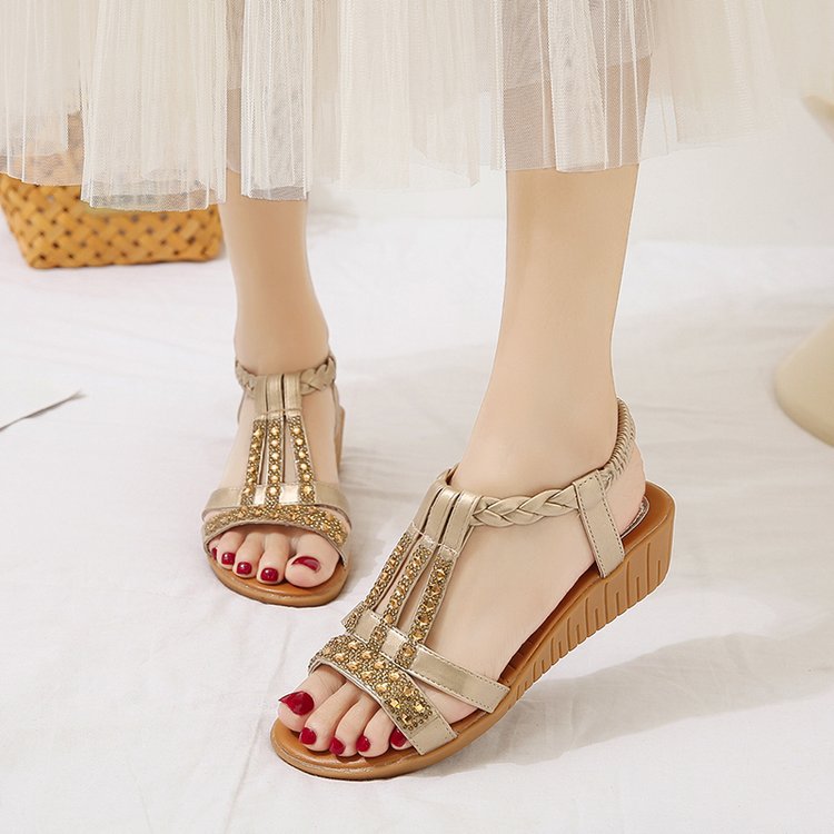 Aria | Sandalen met open teen en stras